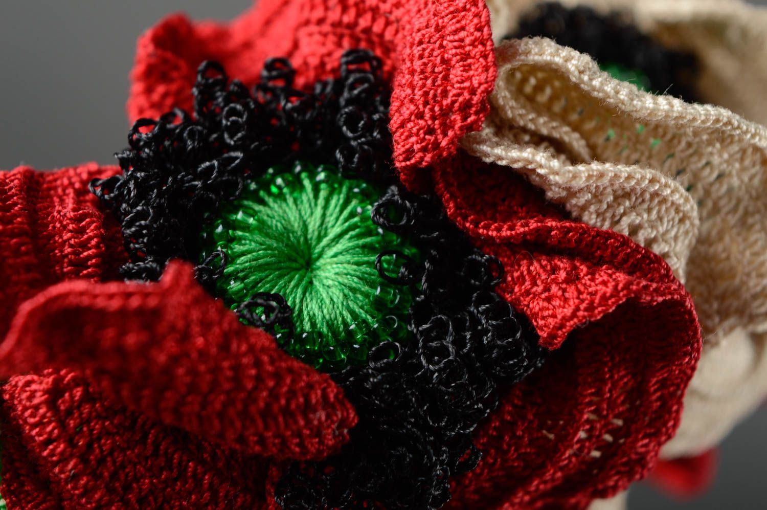 Beautiful unusual headband with crochet flowers photo 2