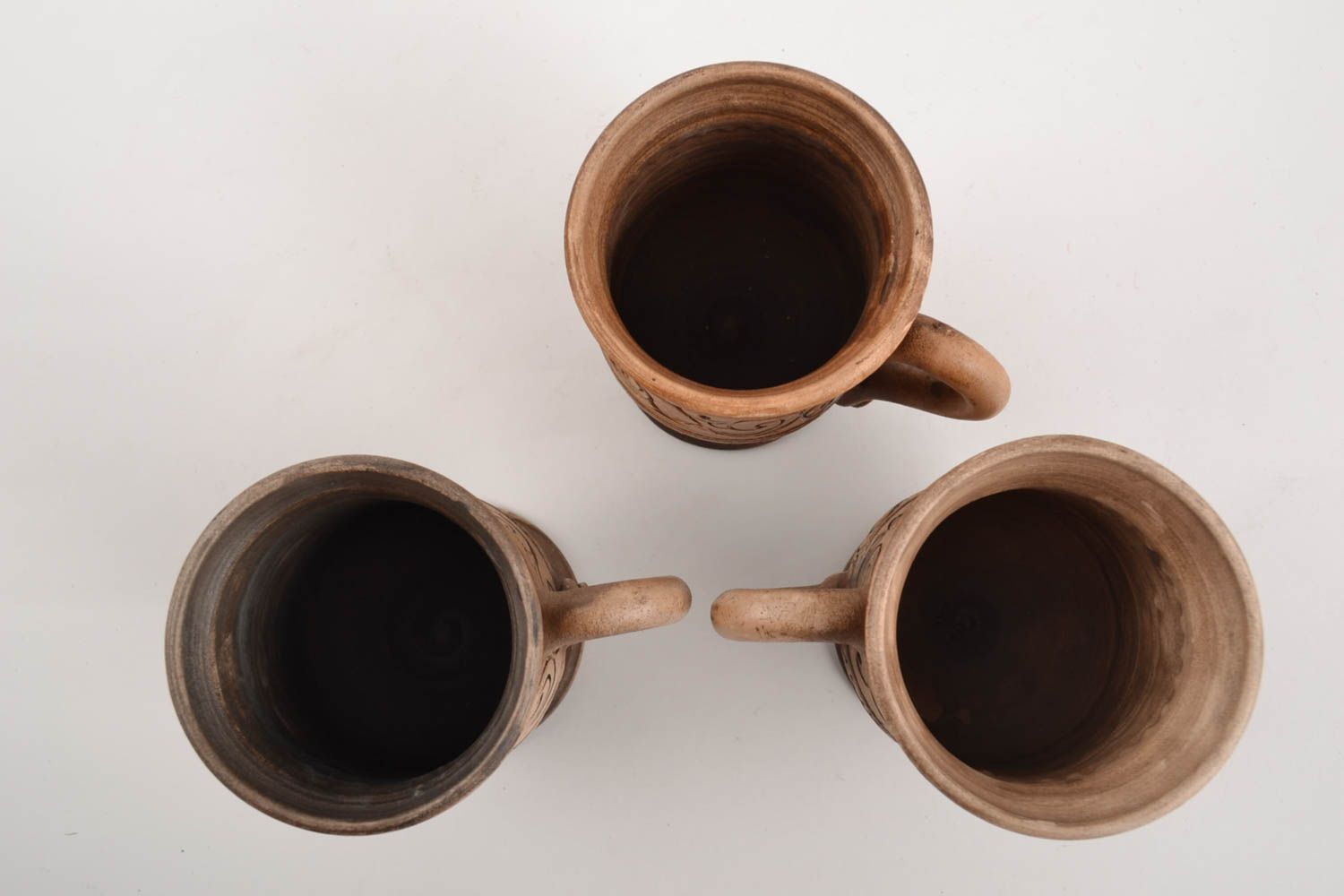 Ensemble de mugs à pied en argile pour vin chaud faits main 25 cl 3 pièces photo 2