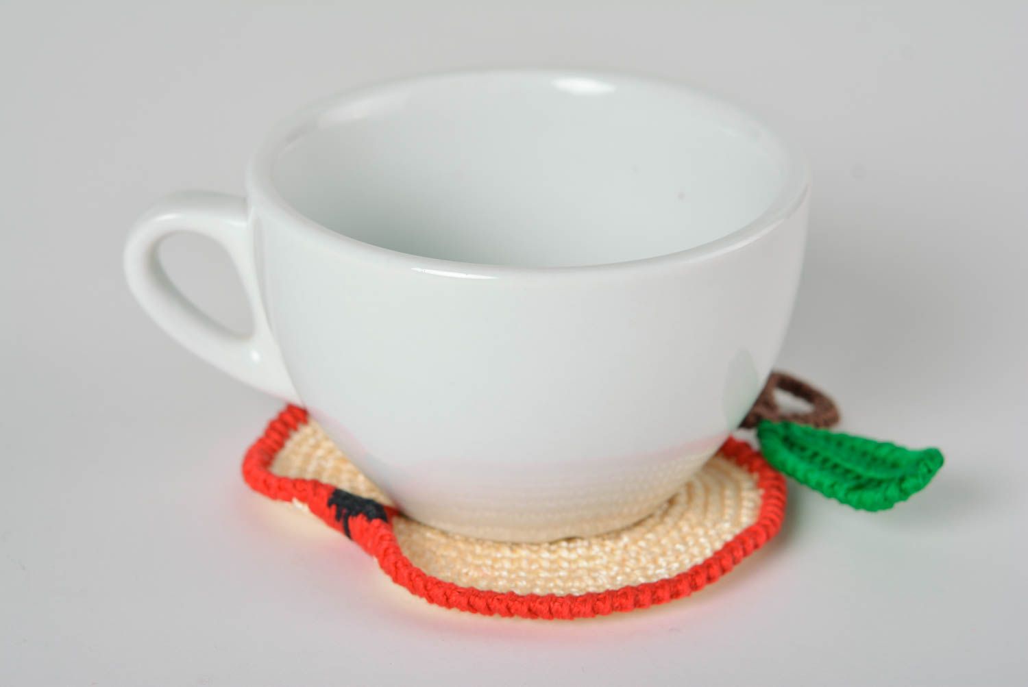 Dessous-de-verre design fait main tricoté au crochet forme de pomme Déco cuisine photo 2