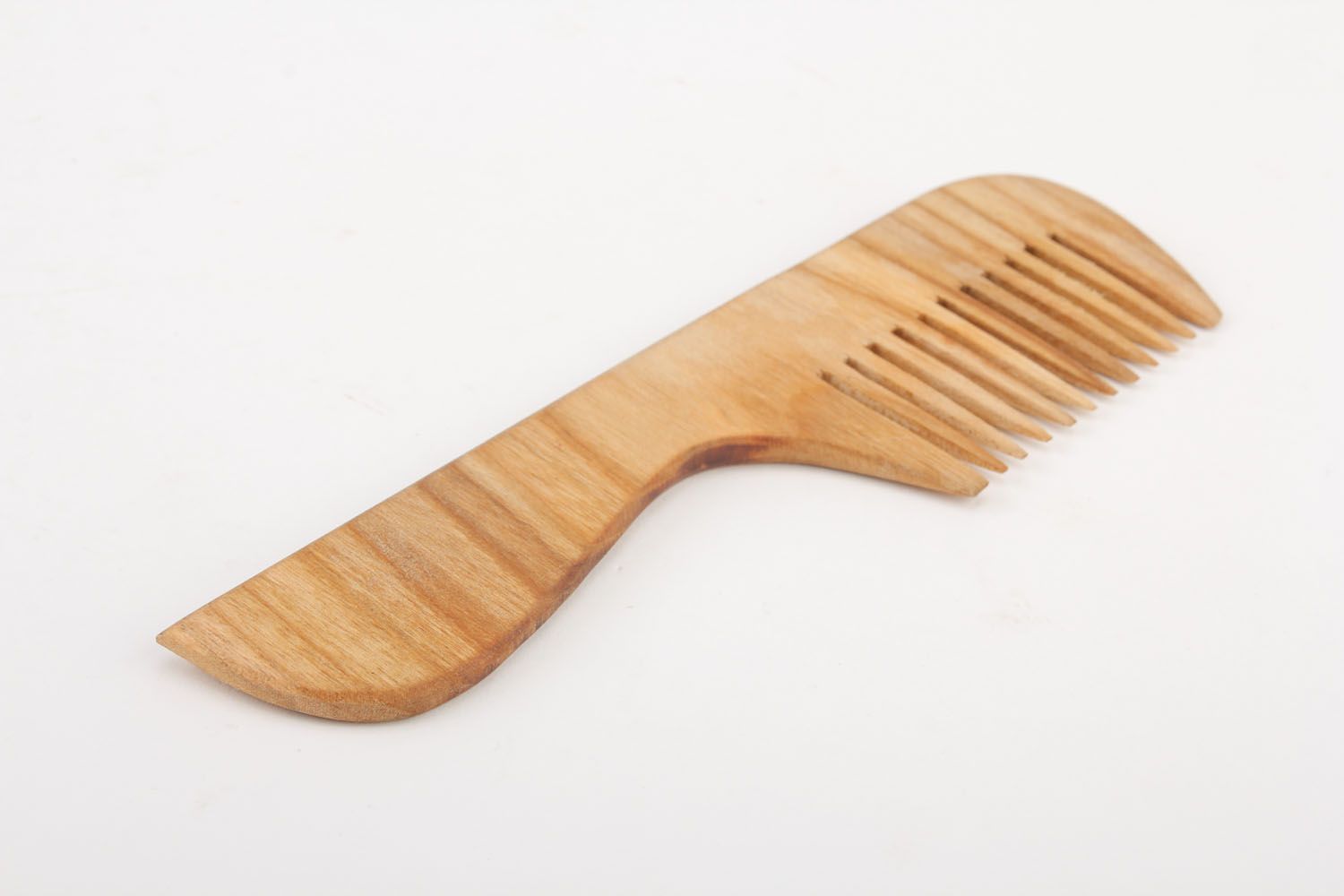 Wooden comb photo 2