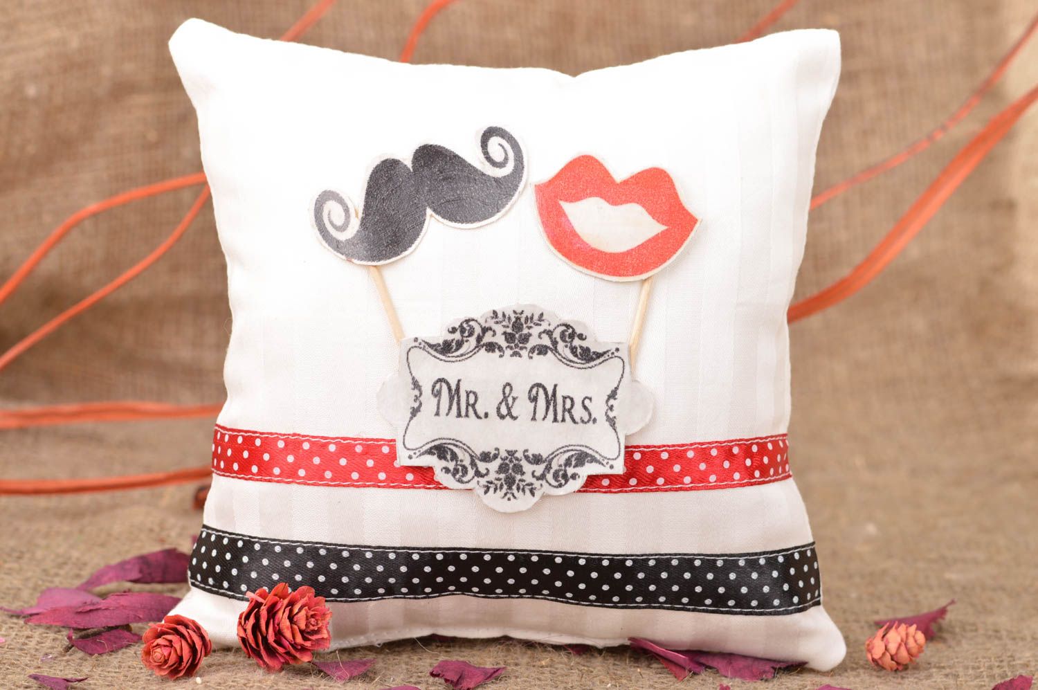 Handmade wedding ring pillow sewn of cotton with satin ribbons Mr & Mrs photo 1