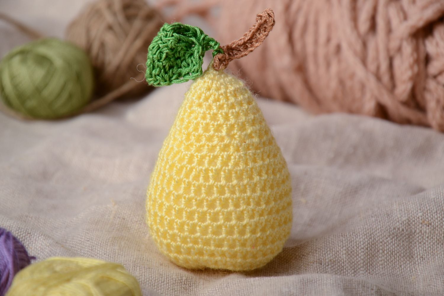 Crochet toy pear photo 1