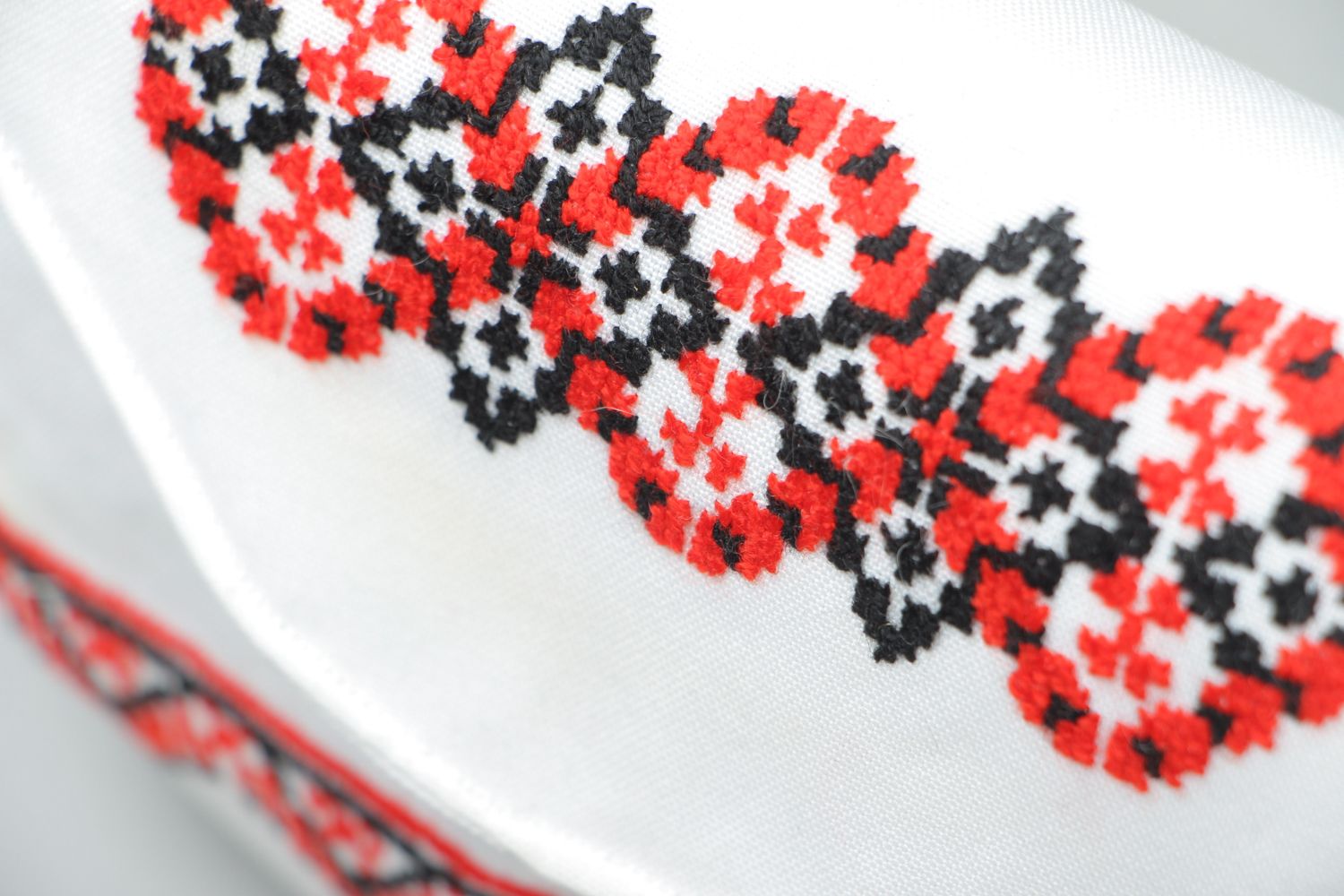 Gabardine clutch bag with cross stitch embroidery in Ukrainian style photo 2
