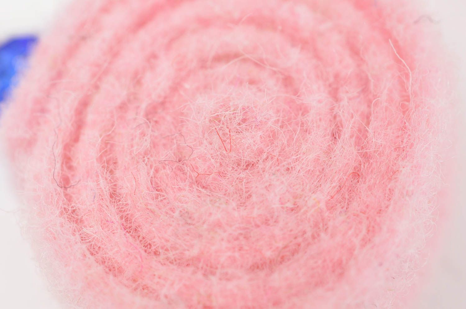 Валяные изделия ручной работы оригинальные серьги валяное украшение розовое фото 5