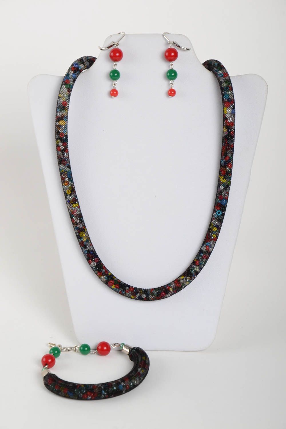 Beautiful handmade jewelry set beaded necklace bracelet designs earrings ideas photo 2