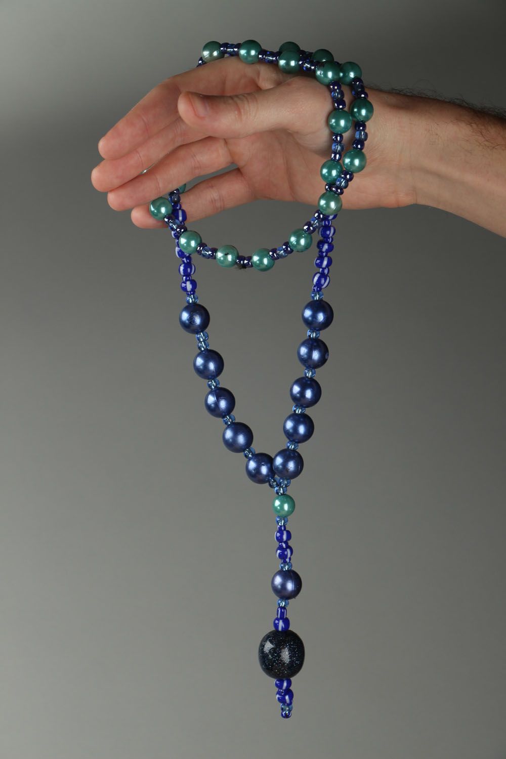 Blue and turquoise beaded necklace photo 4
