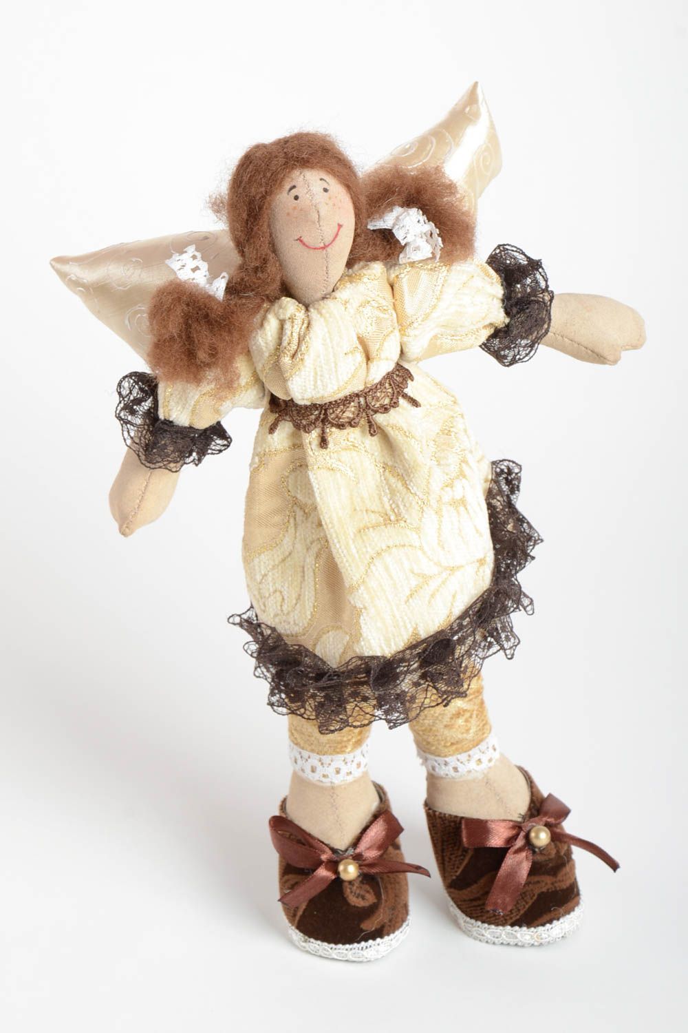 Интерьерная авторская тканевая кукла ручной работы Ангел семейного уюта  фото 2
