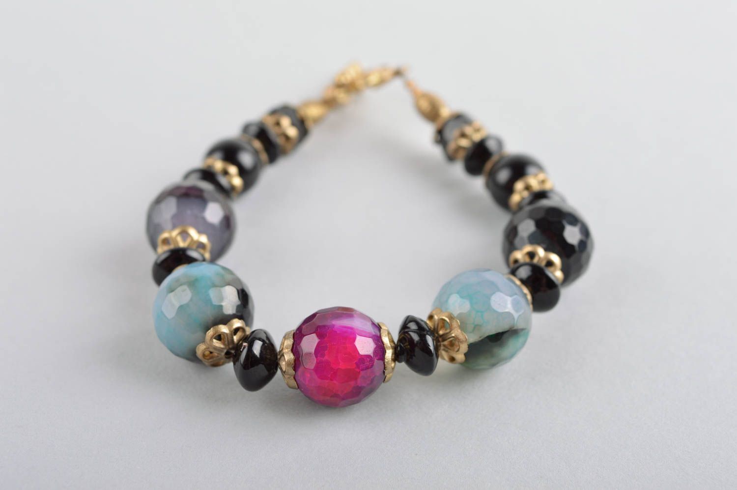 Dark beads charm bracelet for women photo 4