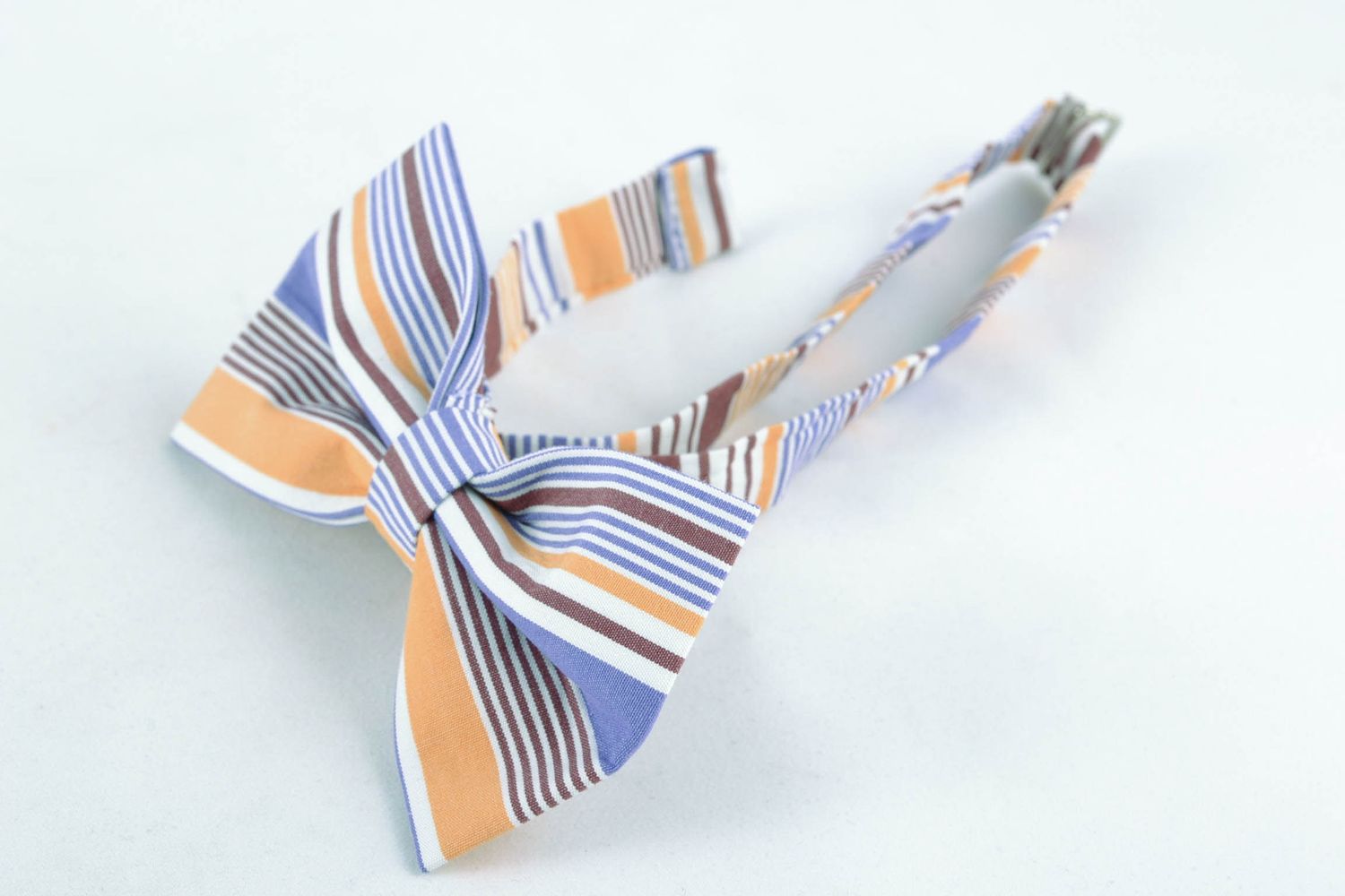 Striped fabric bow tie photo 5