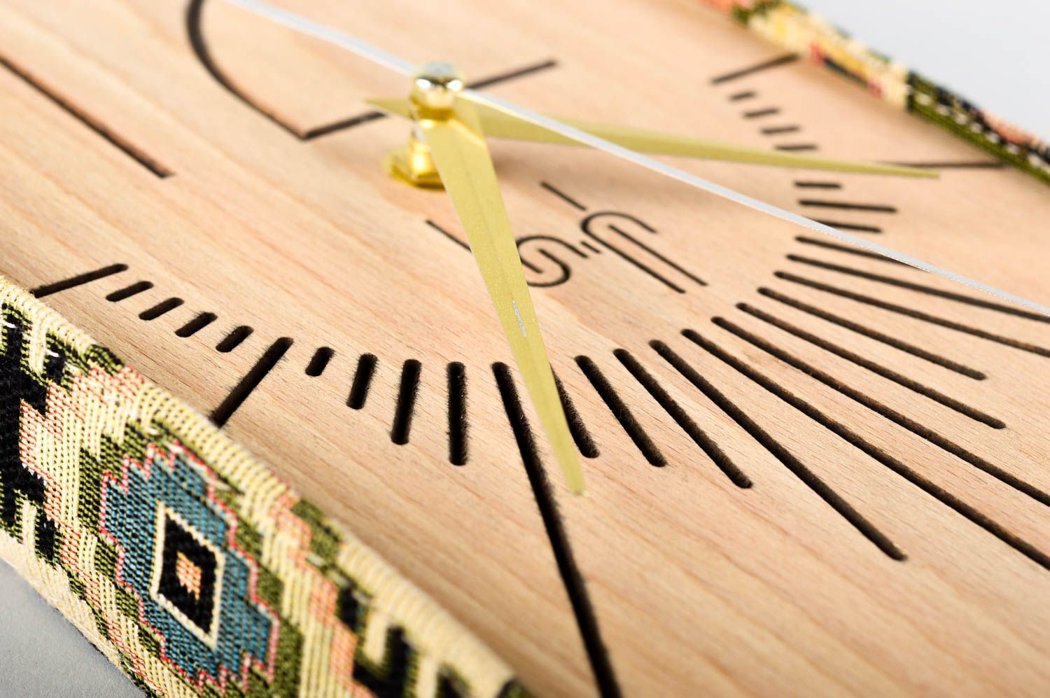 Horloge rectangulaire Horloge fait main en bois design original Déco maison photo 3