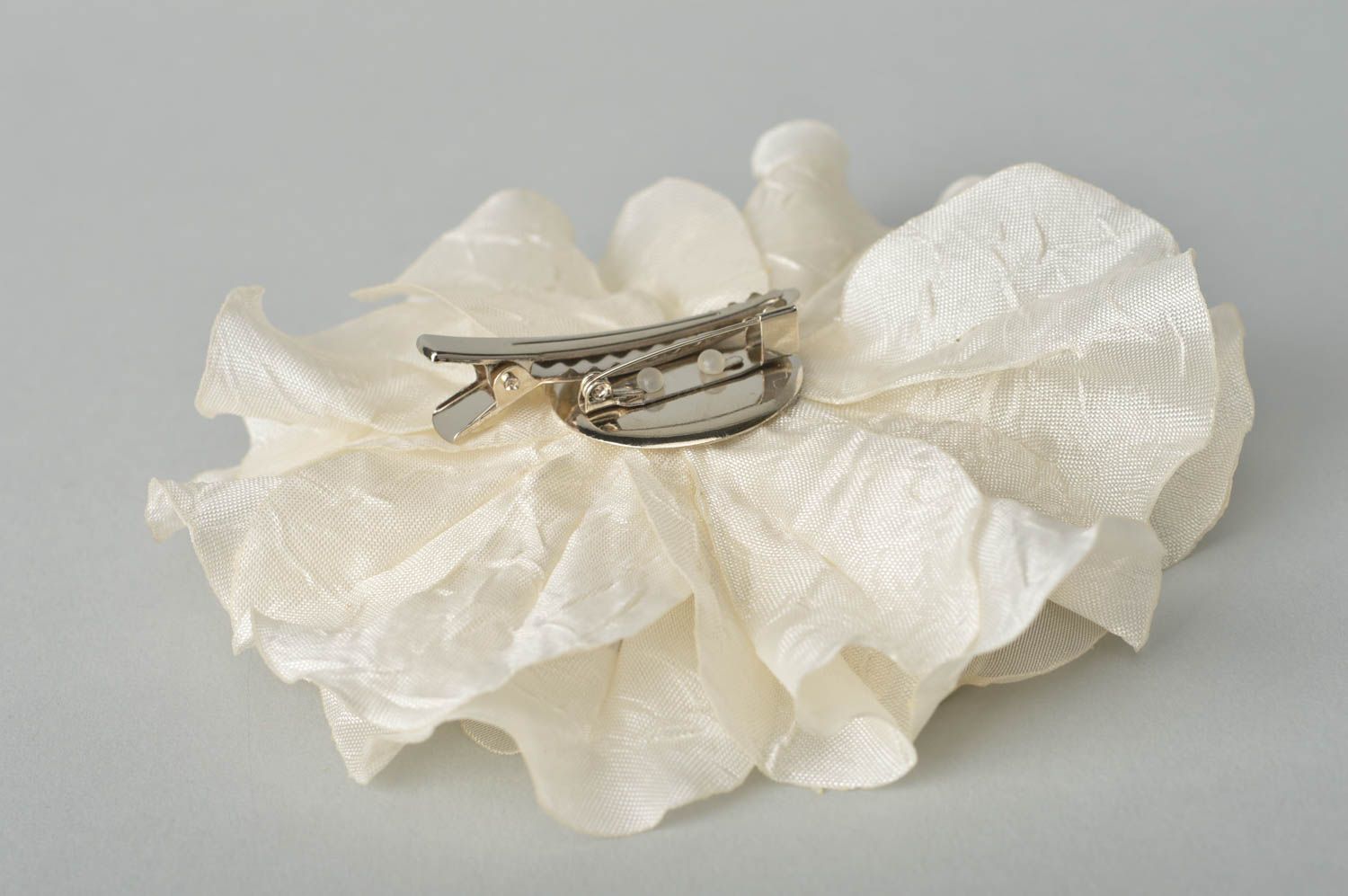 Broche barrette fleur faite main grande en soie Cadeau pour femme Pavot blanc photo 5