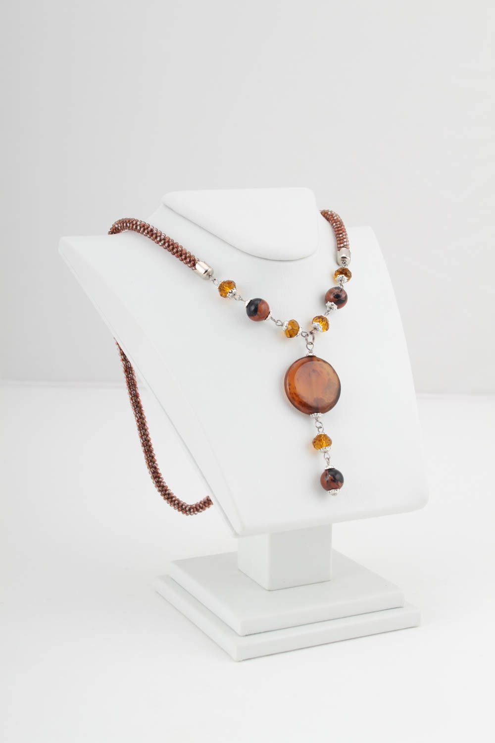 Stylish beaded necklace handmade pendant designer accessories fashion jewelry photo 1