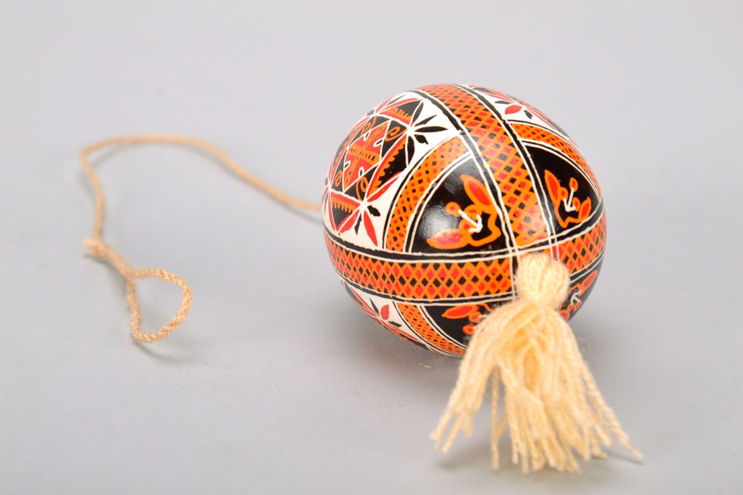 Painted hollow chicken egg photo 4