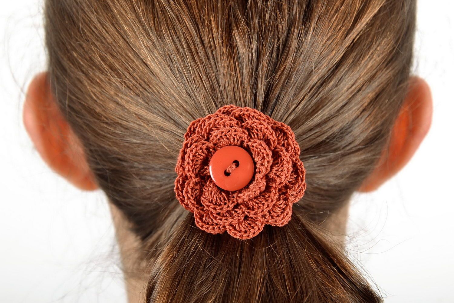 Handgemachter Haargummi mit Blume foto 3