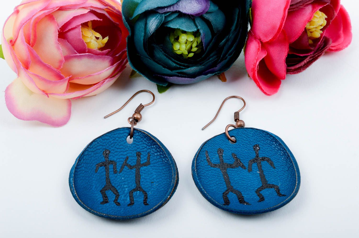Handmade dangling earrings natural leather stylish accessories for girls photo 1