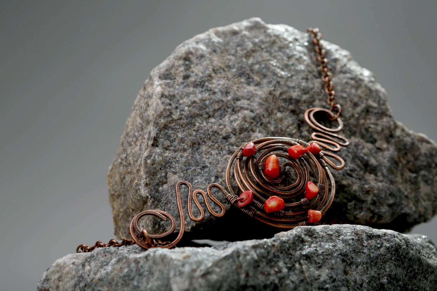 Necklace with corals Ariadne's thread photo 2