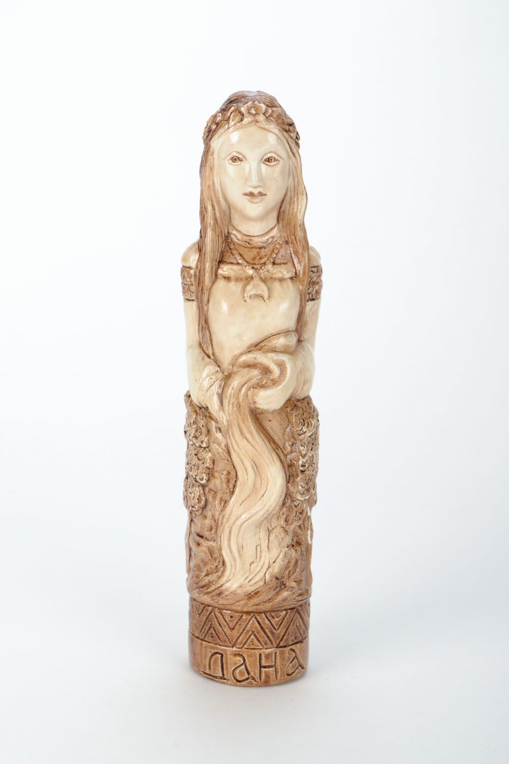 Plaster statuette of Slavic Goddess Dana photo 2