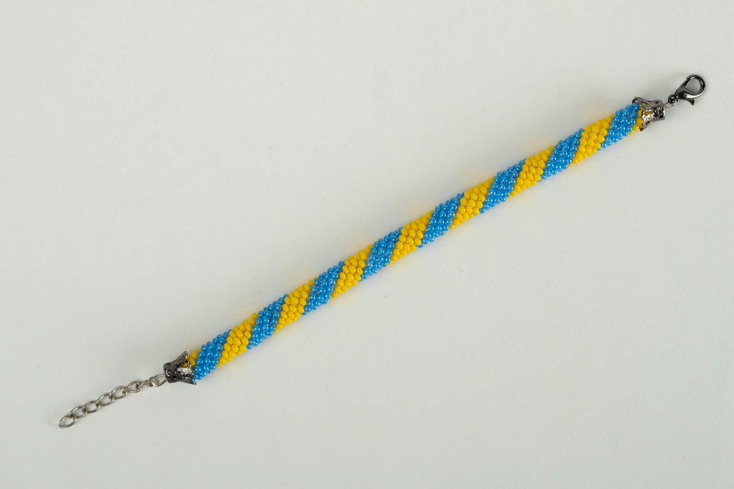 Украшение ручной работы женский браслет желто голубой браслет из бисера фото 2