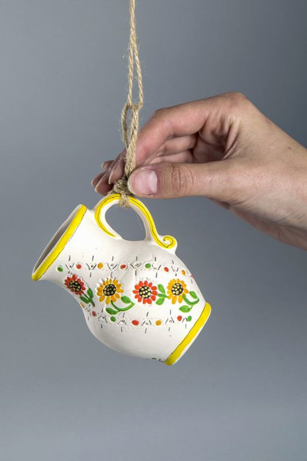3,5 inches jug on the rope in white and yellow colors with floral design for décor 0,21 lb photo 2
