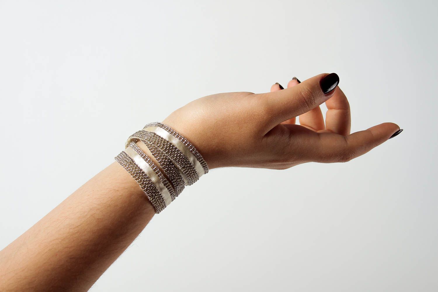 Textile three layers ribbon beige bracelet for women photo 2