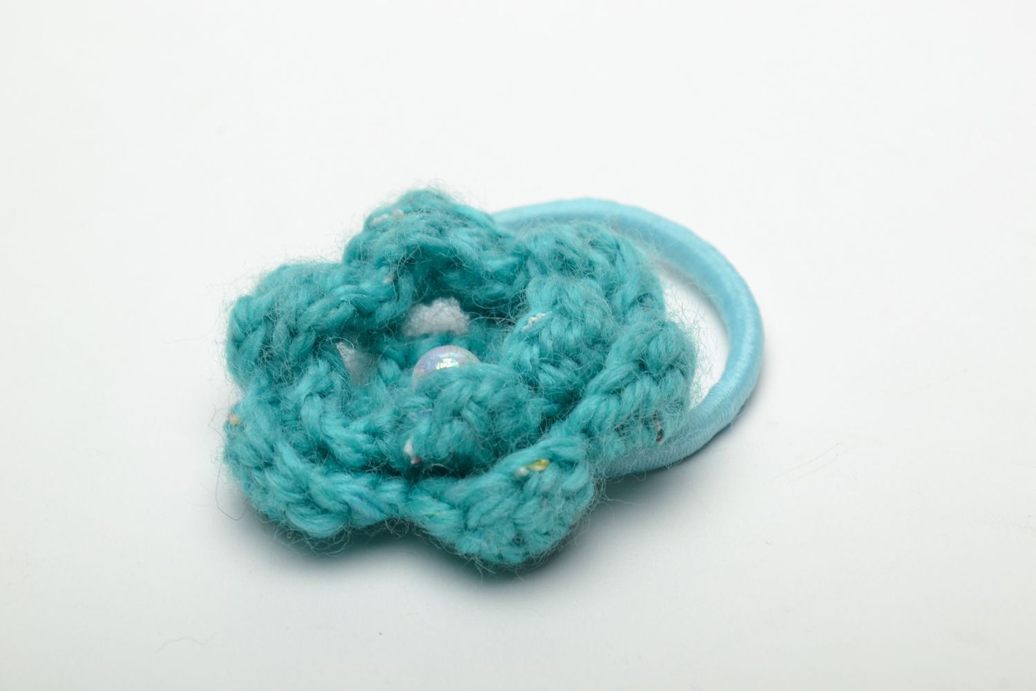Élastique à cheveux fleur turquoise tricoté fait main photo 3