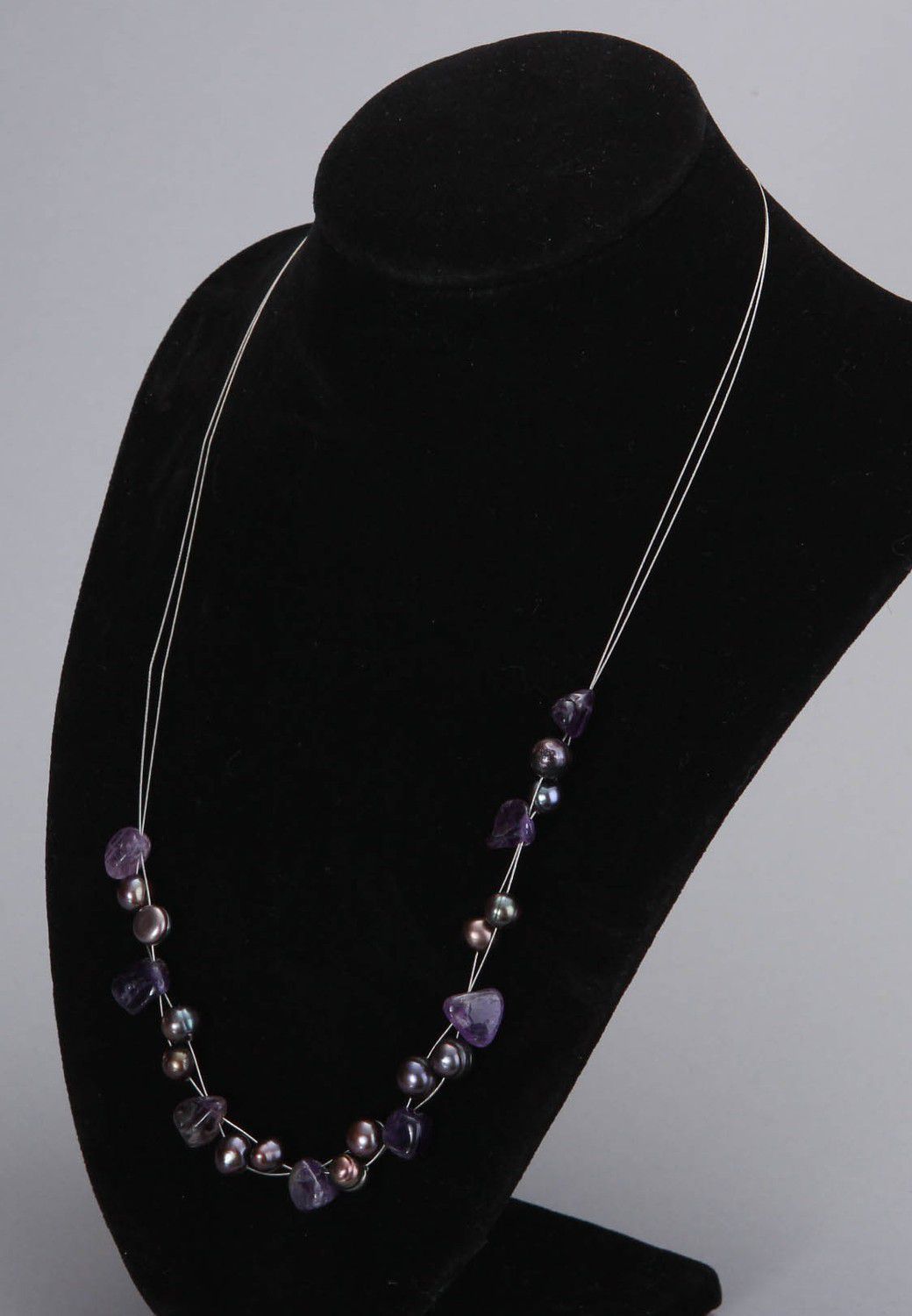 Handmade necklace with natural stones photo 3