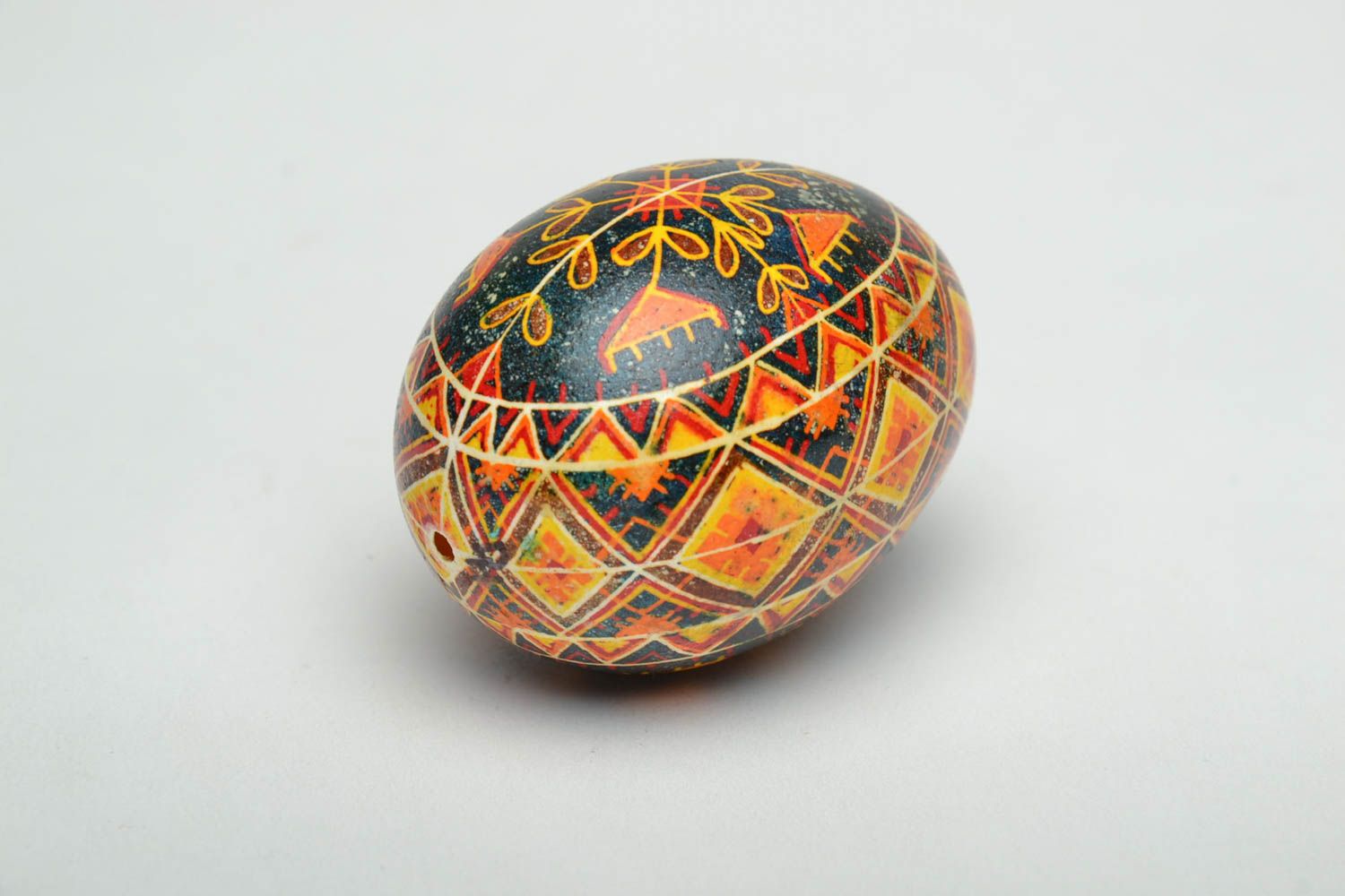 Chicken painted egg with designer ornament  photo 4