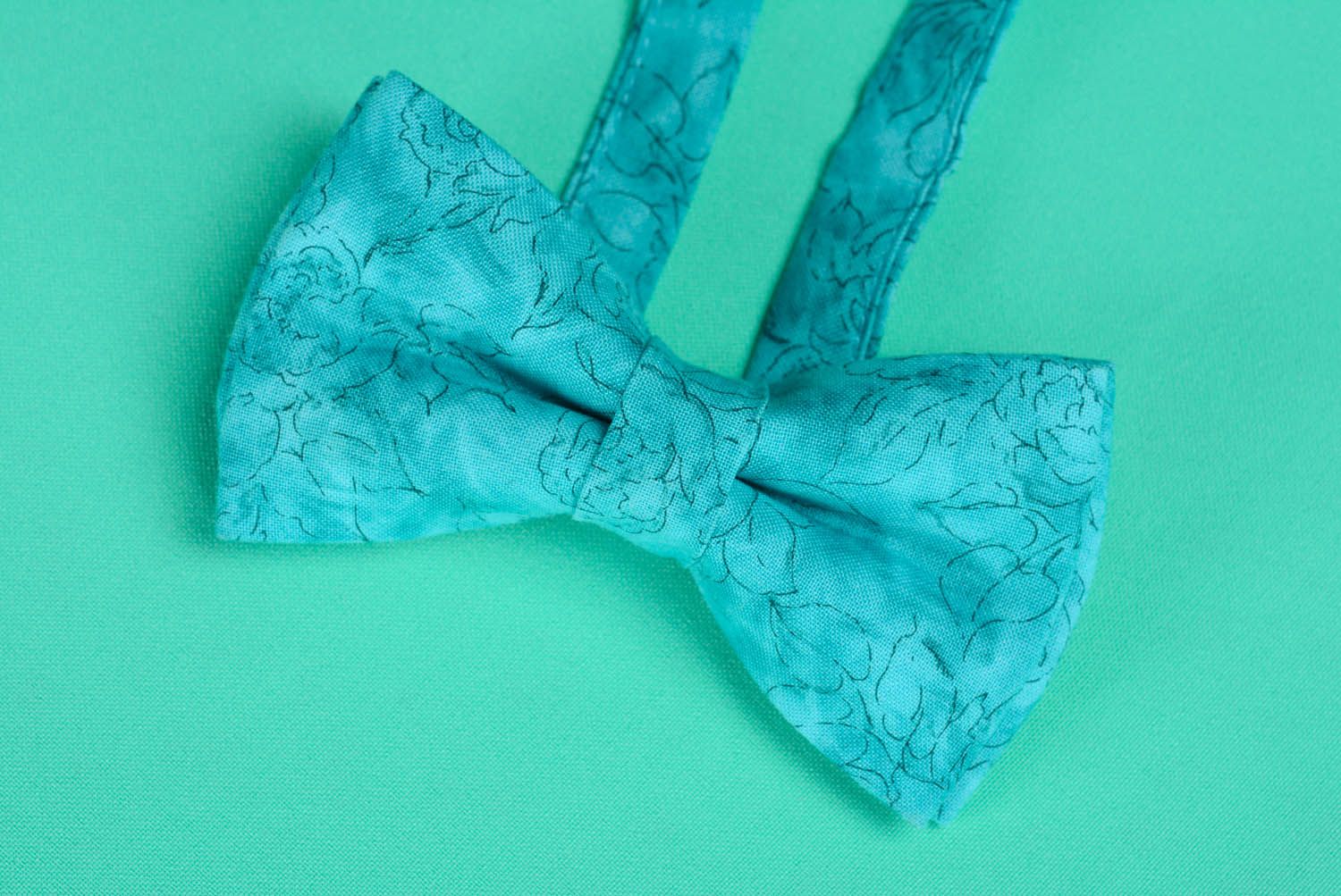 Bow tie Blue Marble photo 3