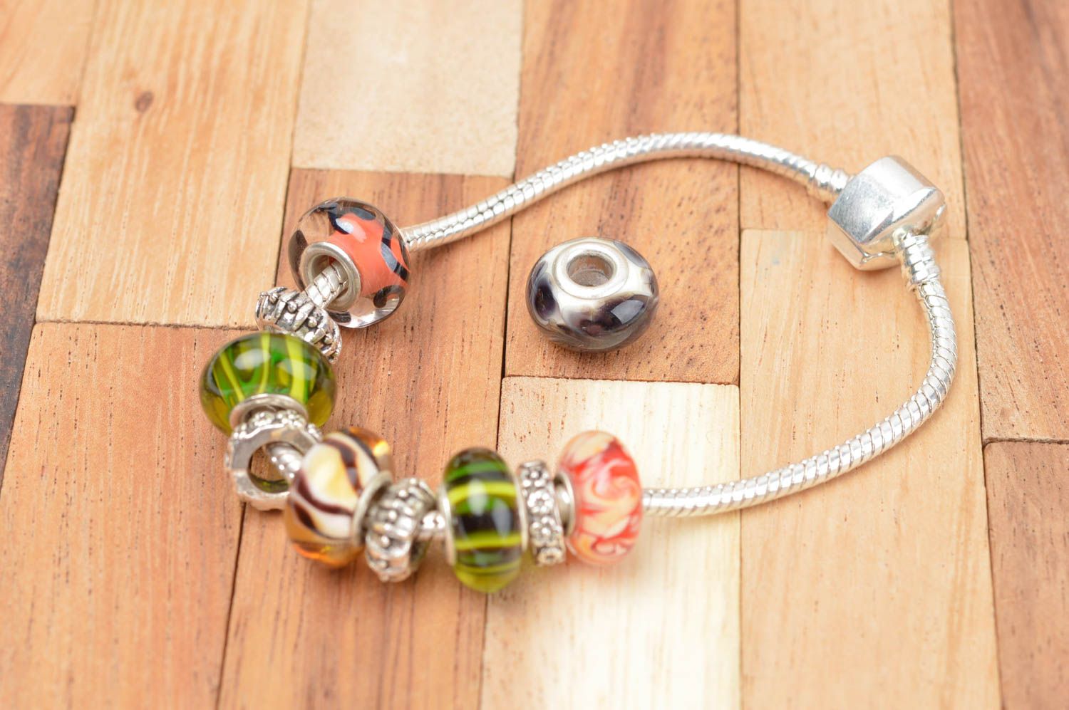 Beautiful handmade glass bead jewelry findings fashion accessories small gifts photo 4