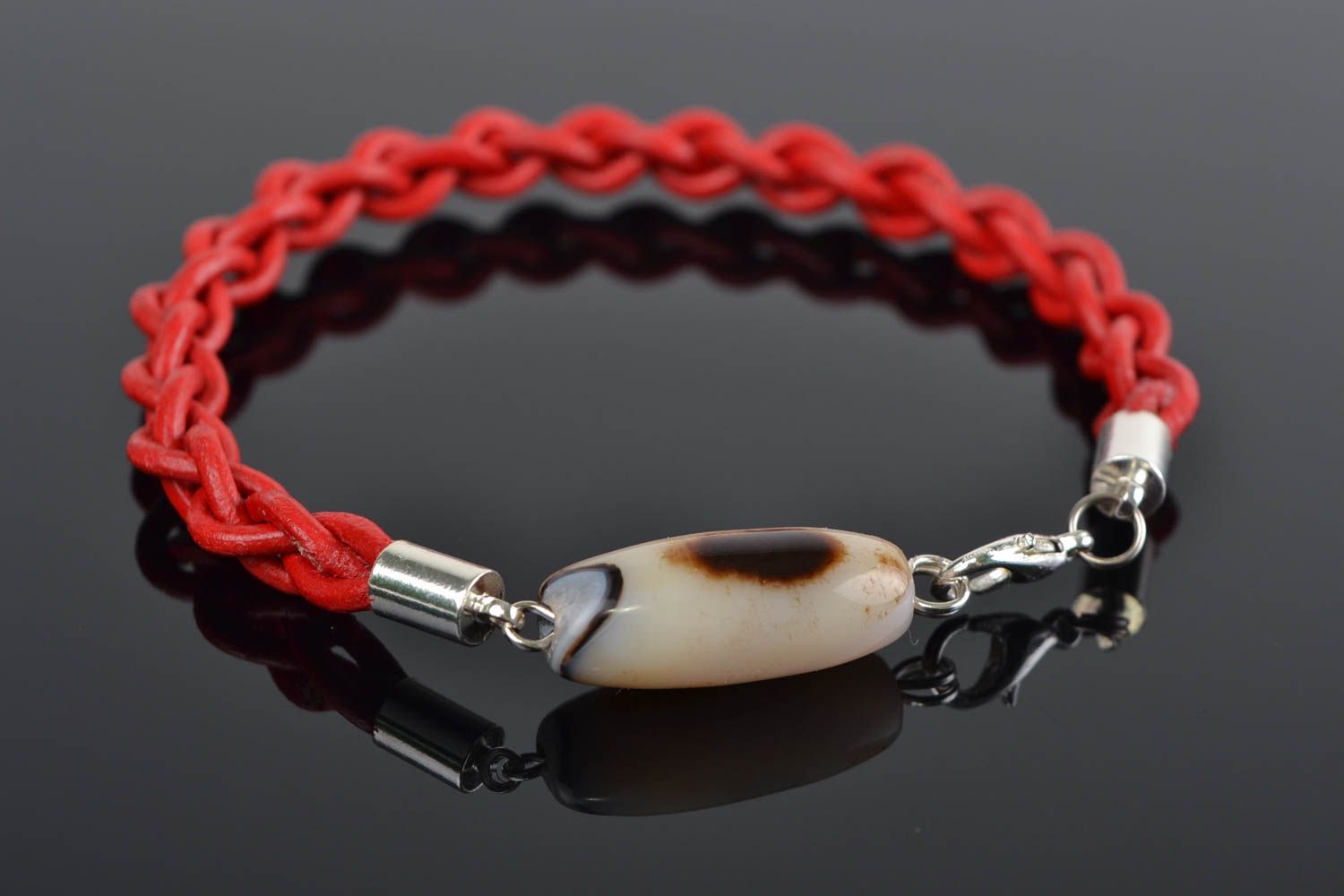 Unusual beautiful handmade red woven leather bracelet with natural agate stone photo 1