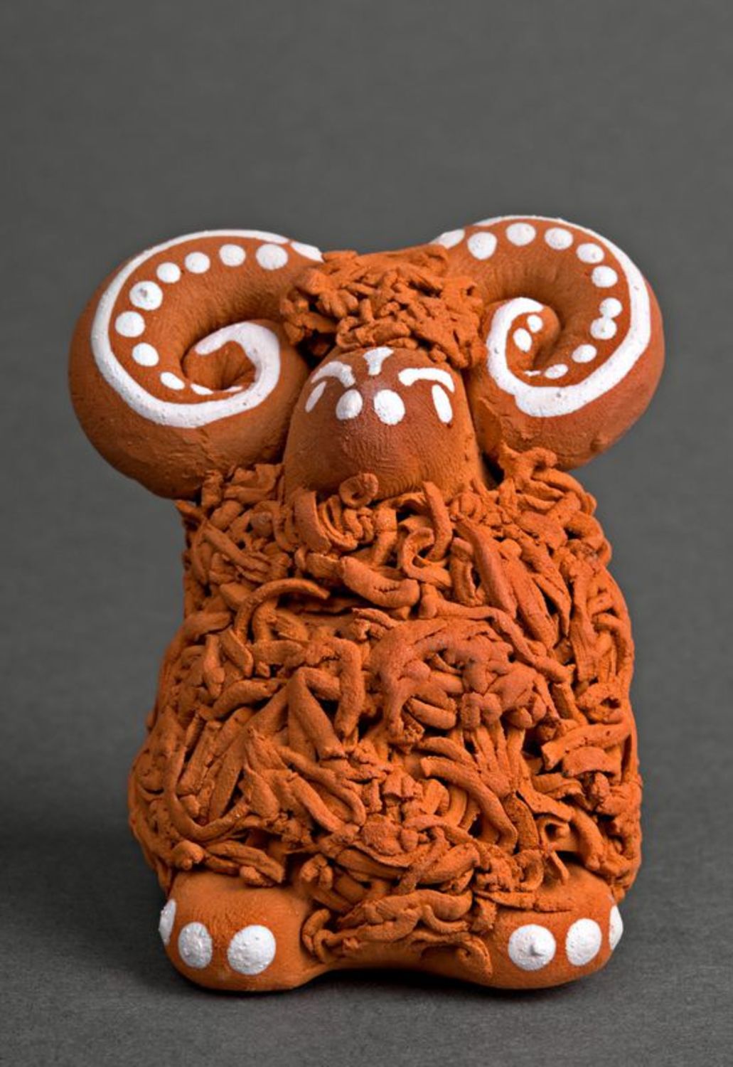 Clay statuette in the shape of a ram photo 4