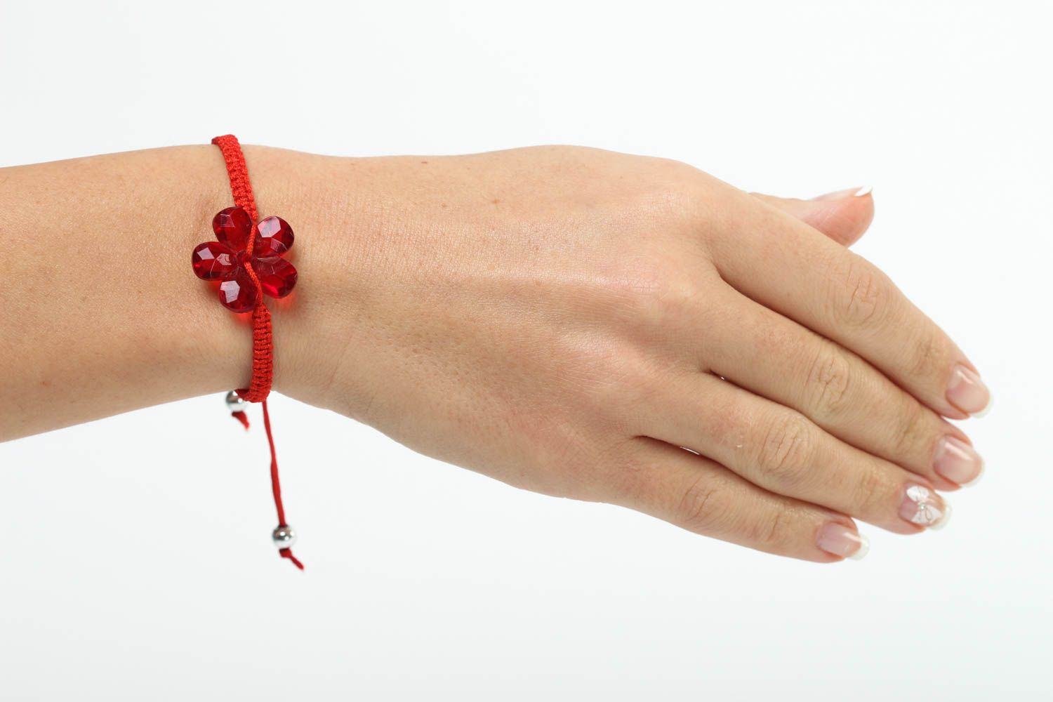 Bracelet rouge Bijou fait main en fils de nylon avec fleur Cadeau pour femme photo 5
