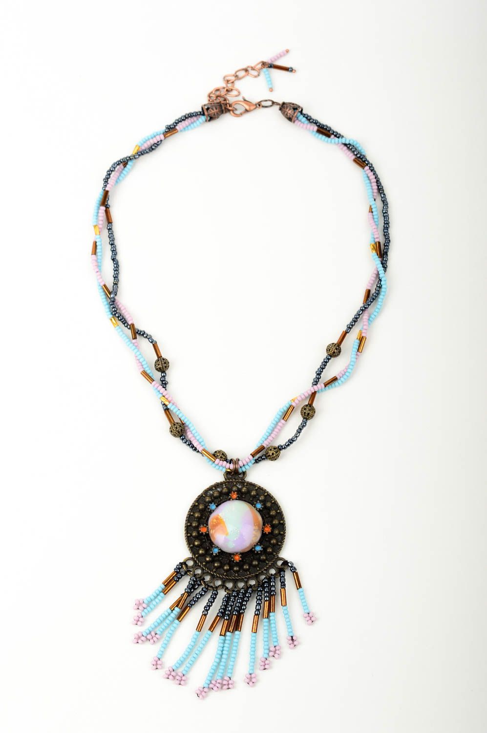 Collier pendentif rond Bijou fait main perles de rocaille Cadeau femme photo 1