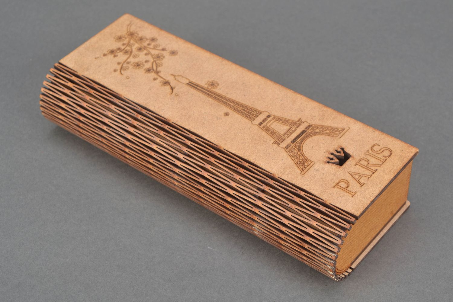 Boîte plumier pour stylos en bois à décorer en forme de livre photo 1