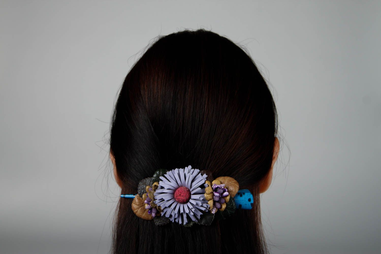 Handmade Haarspange Leder festlicher Haarschmuck Damen Modeschmuck mit Blumen foto 2