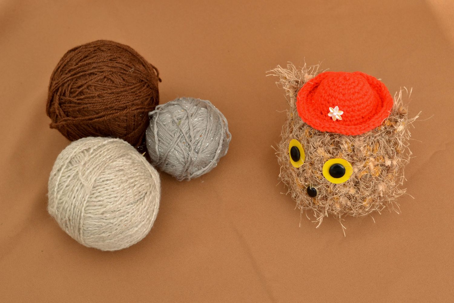 Doudou tricoté original Hibou chapeauté photo 2