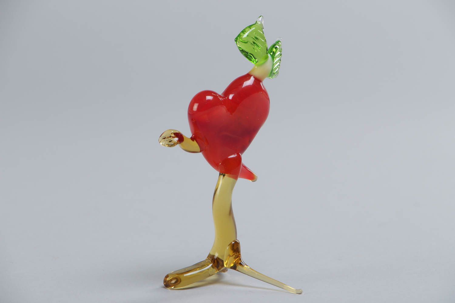 Handmade collectible designer lampwork glass miniature figurine of heart photo 3