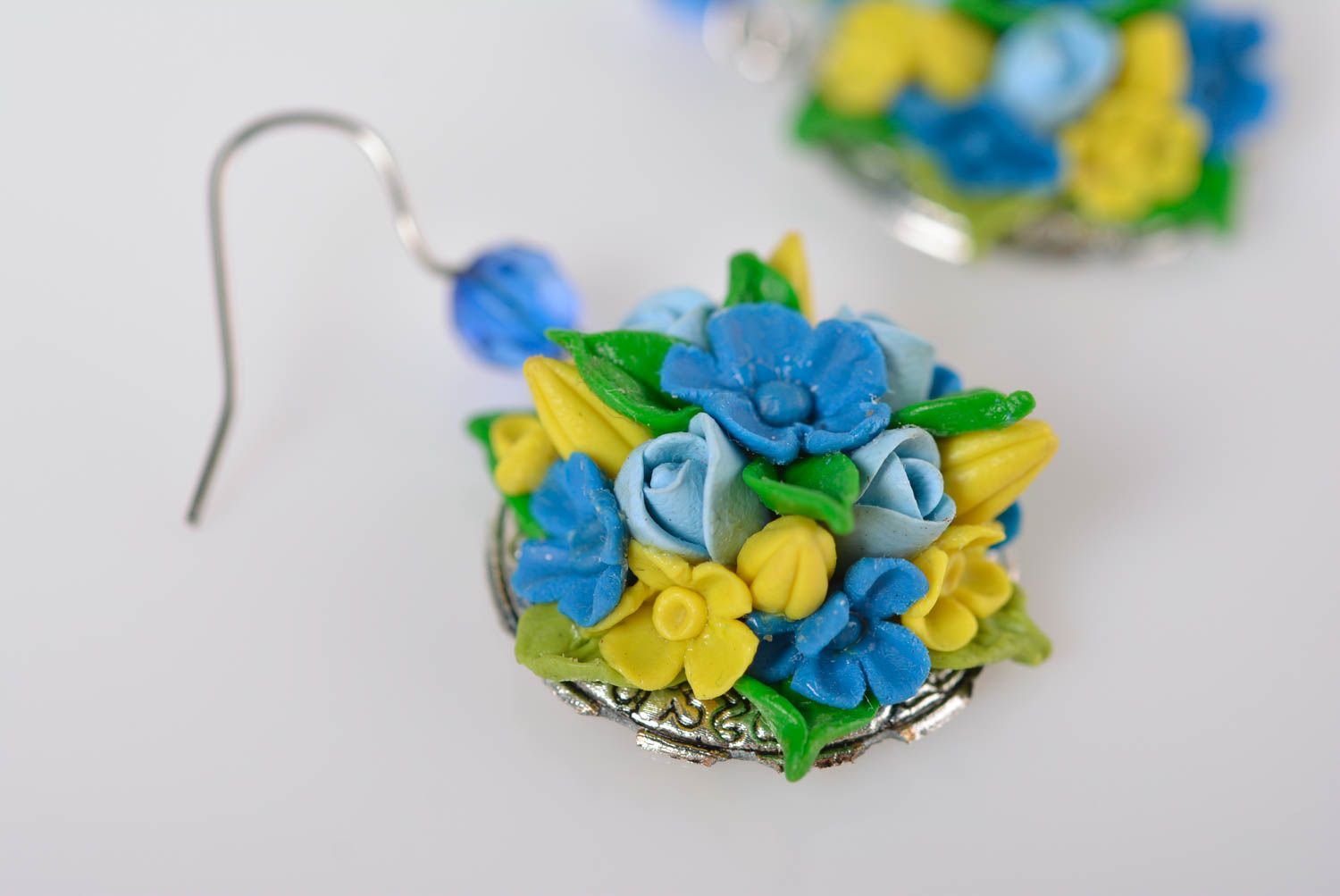 Handmade bijouterie porcelain earrings molded flower earrings elegant jewelry photo 3