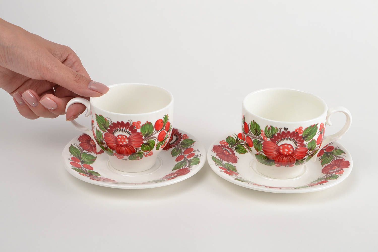 Set of 2 two ceramic porcelain white tea or coffee cups in bright floral Russian-style  photo 2
