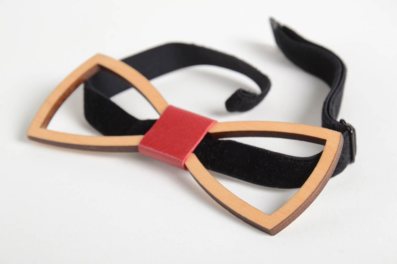 Handmade wooden bow tie stylish elegant bow tie cute accessory for men photo 5