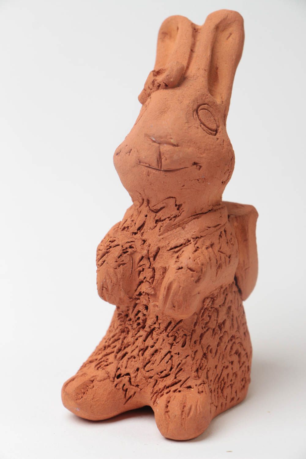 Авторская глиняная фигурка ручной работы для декора эко чистая в виде зайчика фото 2