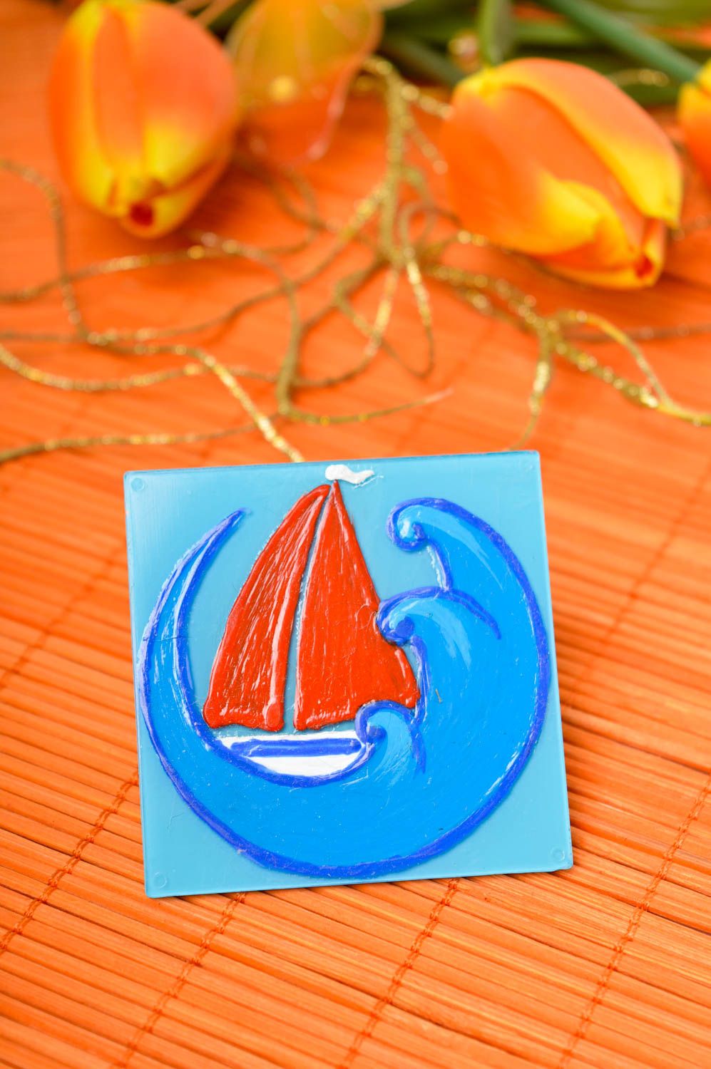 Imán decorativo artesanal elemento decorativo regalo original barcoen el mar foto 1