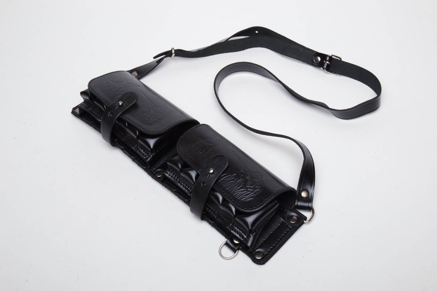 Closed leather bandolier for 24 cartridges photo 2