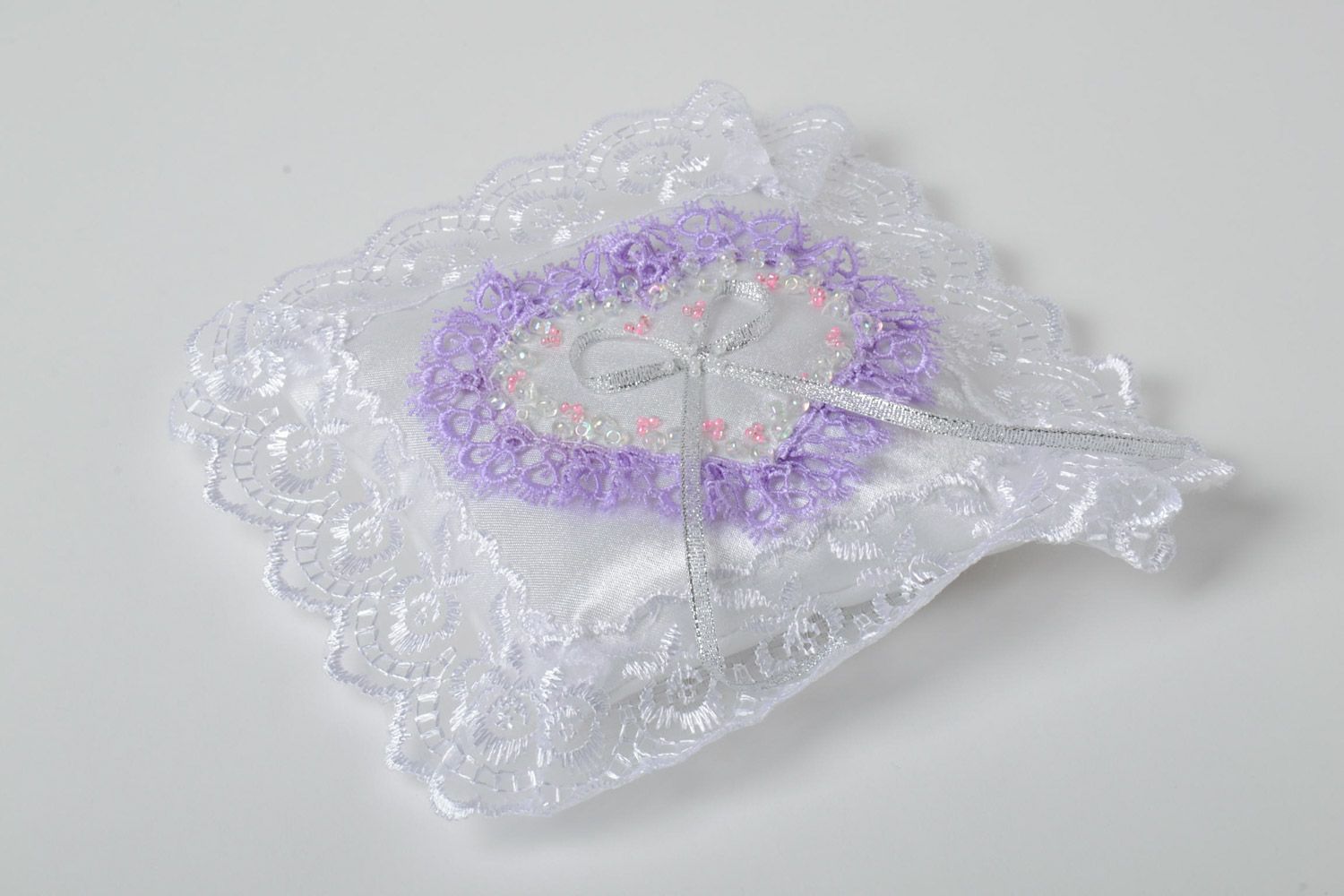 Handmade white satin rings bearer pillow with lace violet heart and beads photo 2