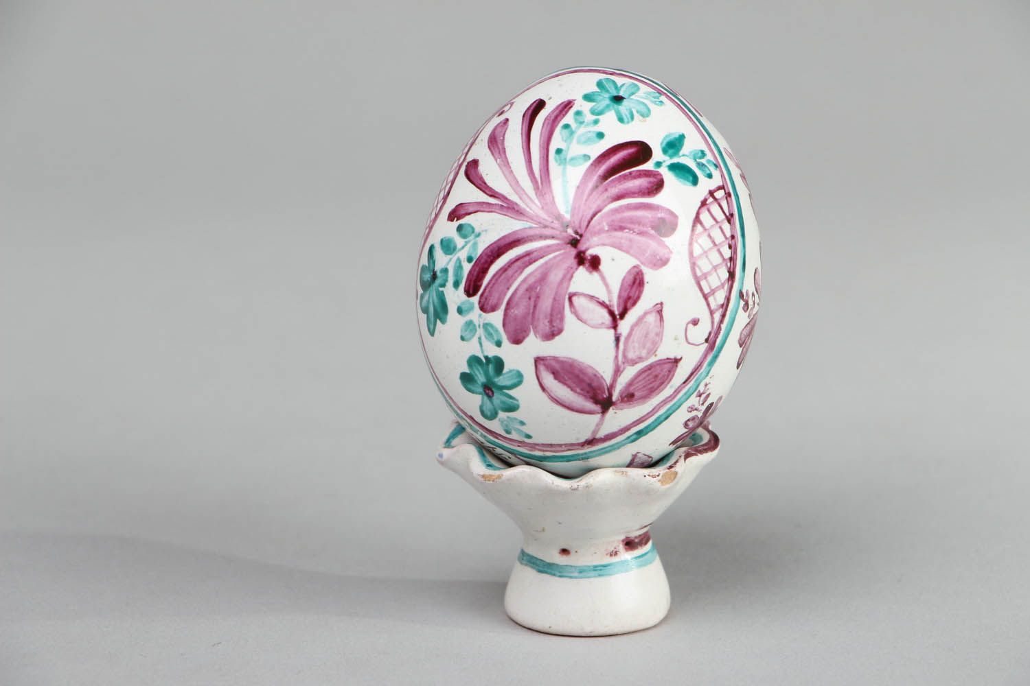 Decorative egg with heart photo 2