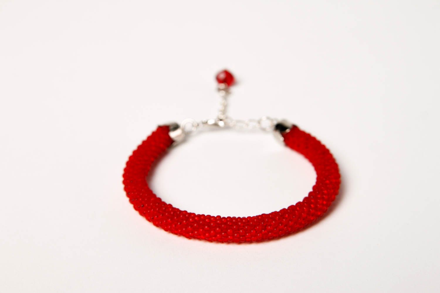 Brazaleste artesanal de abalorios regalo original pulsera para mujer color rojo foto 3