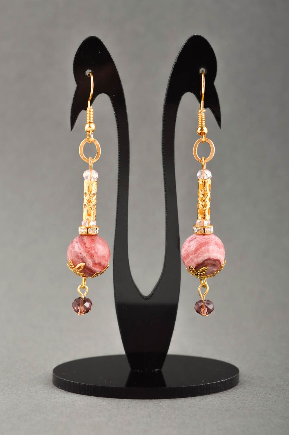 Boucles d'oreilles roses Bijou fait main pierres naturelles Accessoires femme photo 1