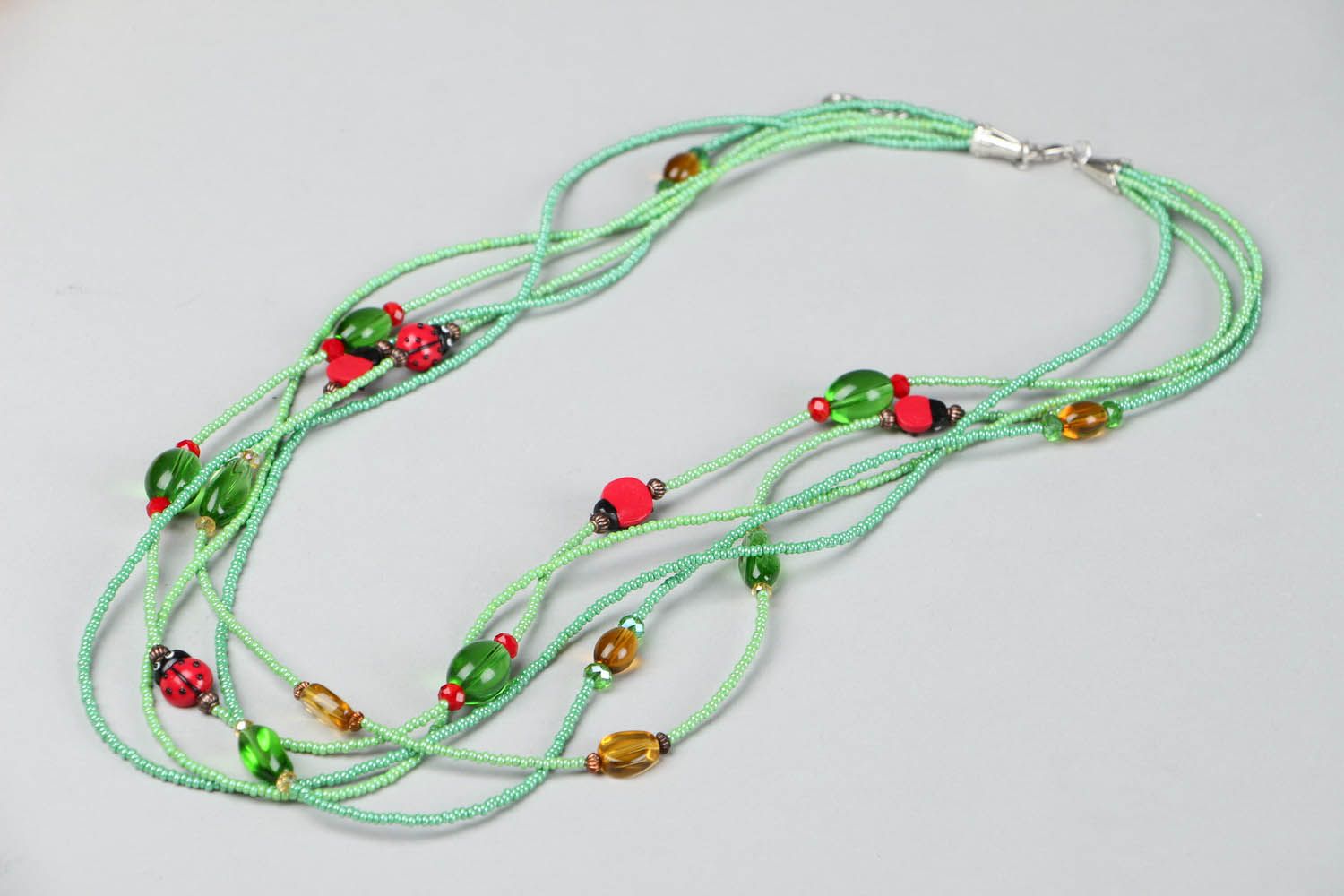 Long green beads photo 2