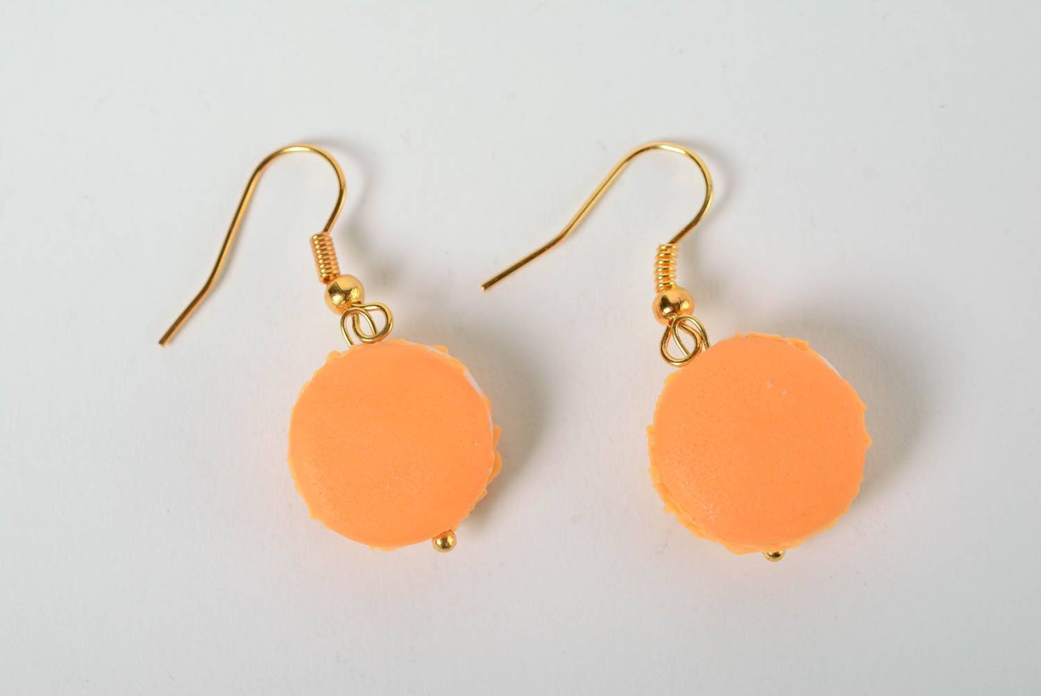 Handmade women's orange plastic earrings in the shape of macaron photo 1
