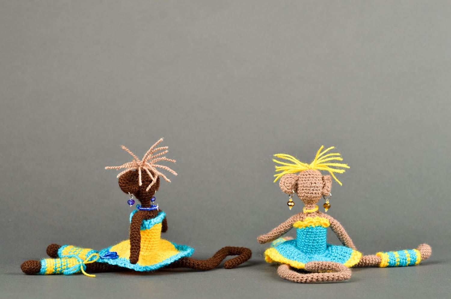 Handmade zwei drollige Kuscheltiere Affen Stoff Spielzeuge Geschenke für Kinder  foto 3